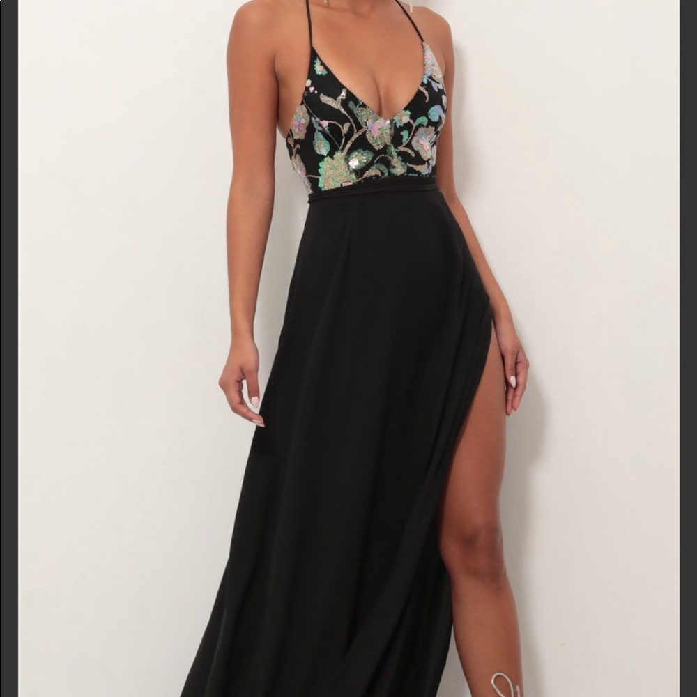 Lucy in the sky | floral sequin maxi dress